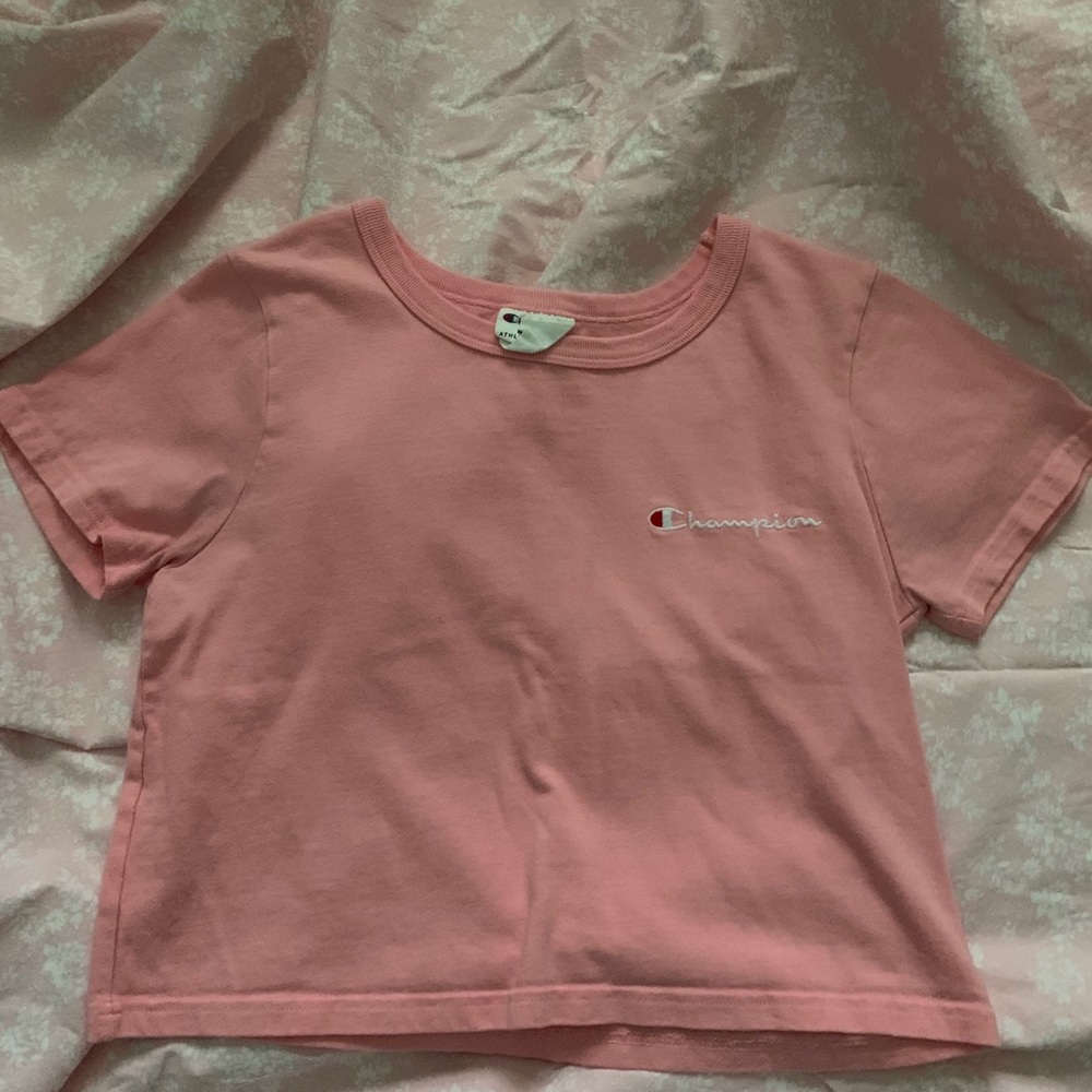 🌸pink champion crop top🌸